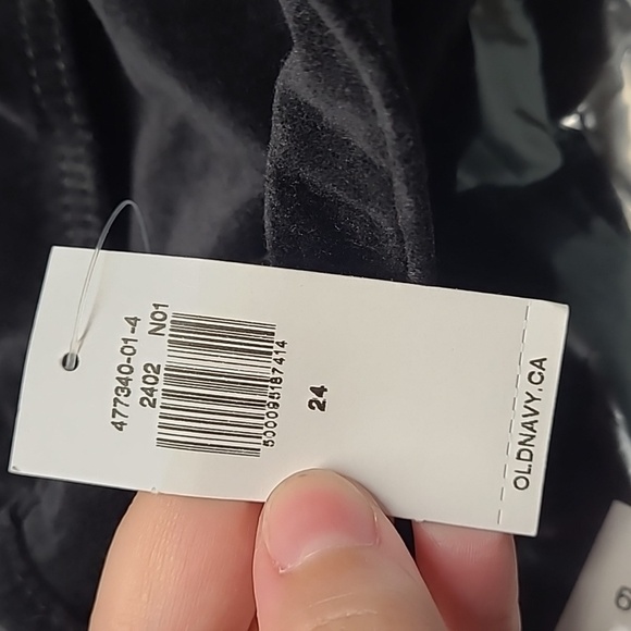 Old Navy Black Velvet Higher High Rise Flare Jeans - Picture 8 of 8